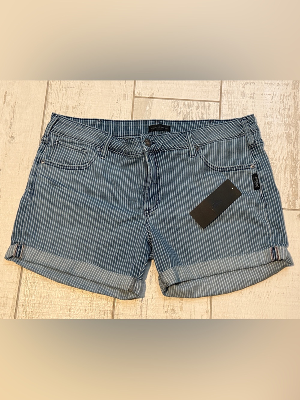 Silver Jeans Co. Boyfriend Mid-rise Shorts Legacy Railroad Stripe